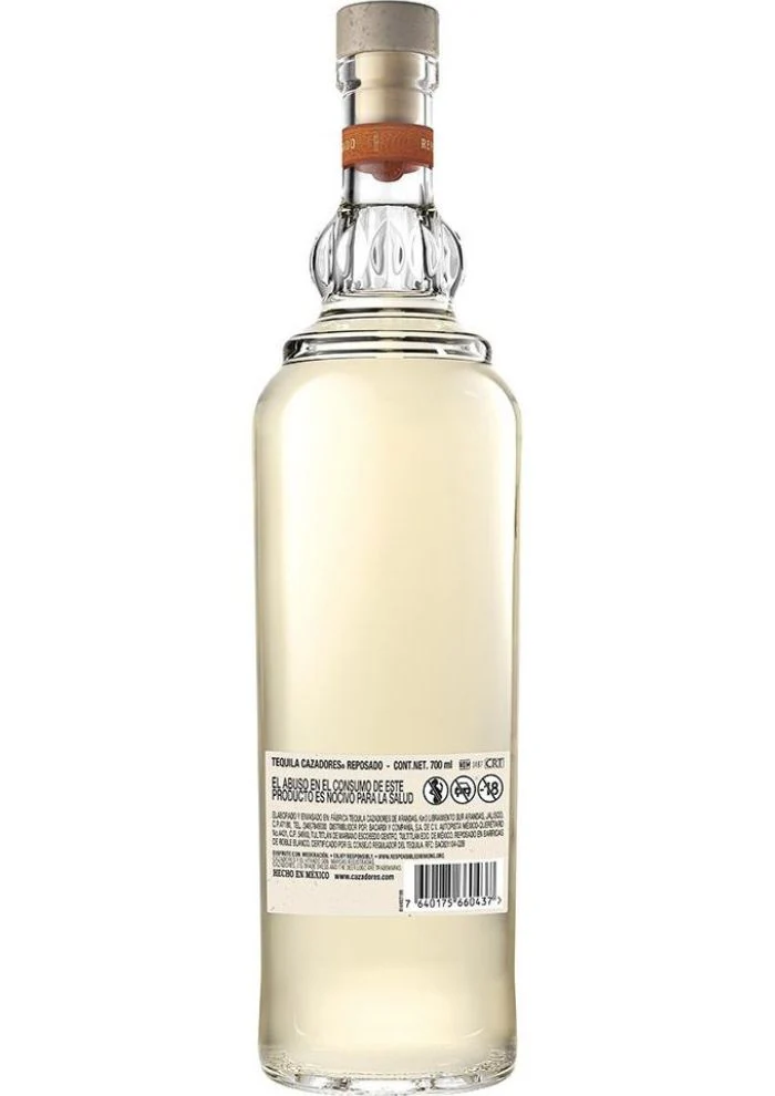 Tequila Cazadores Reposado 700ml - Image 2