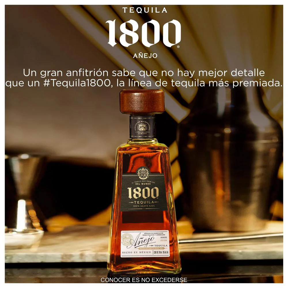 Tequila Cuervo 1800 Añejo 700 mL - Image 3