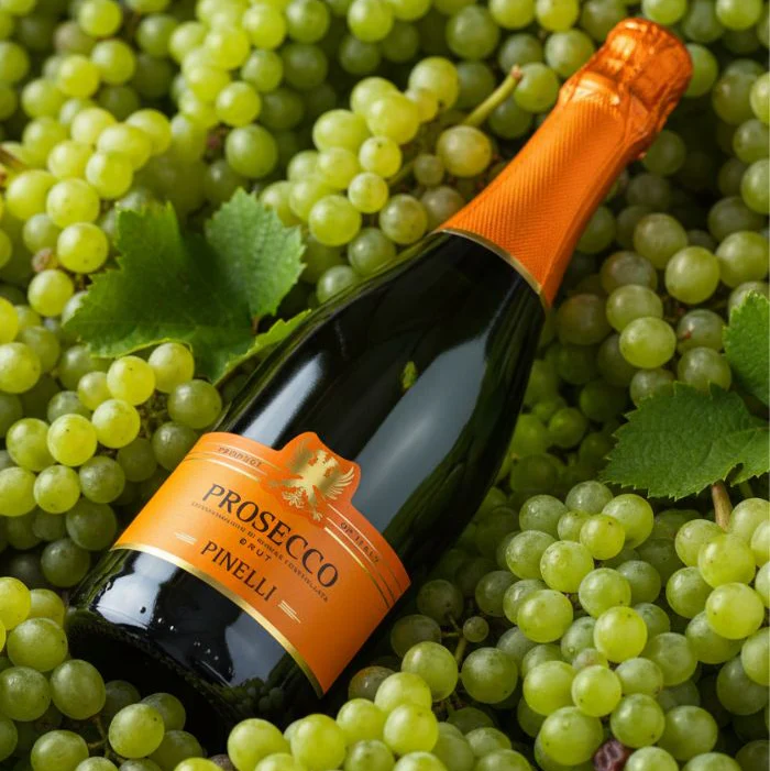 Vino Espumoso Prosecco Pinelli 750 mL - Image 3