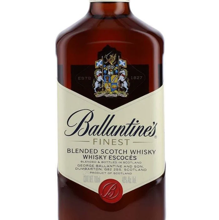 Whisky Ballantine's Finest 700 mL (OFERTA EXCLUSIVA EN LÍNEA) - Image 2