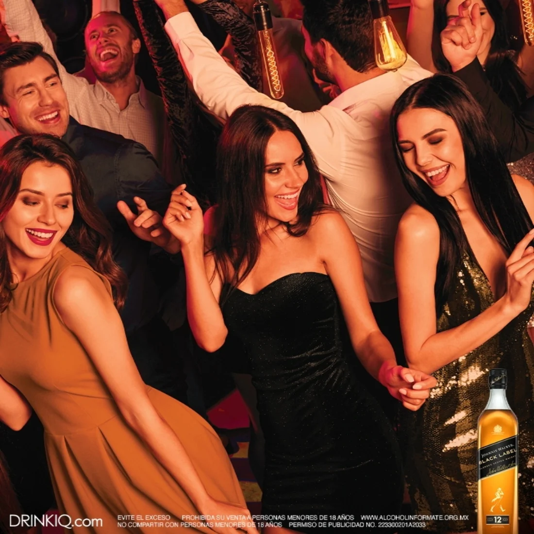 Whisky Johnnie Walker Black Label Blended Scotch 750 ml (OFERTA EXCLUSIVA EN LÍNEA) - Image 4